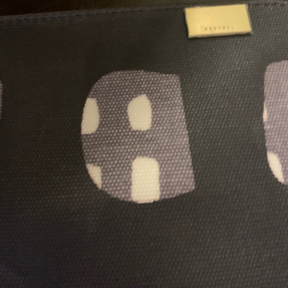 NWOT KESTREL/Anthropology cosmetic bag this is so pretty! Measures 8” x 5” x .5” - Picture 9 of 10